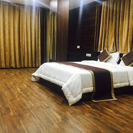 Arya Sheraton Hotel Ajmer Eksteriør billede